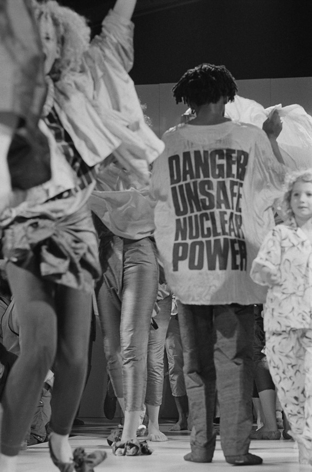 The Political Slogan T-shirt 