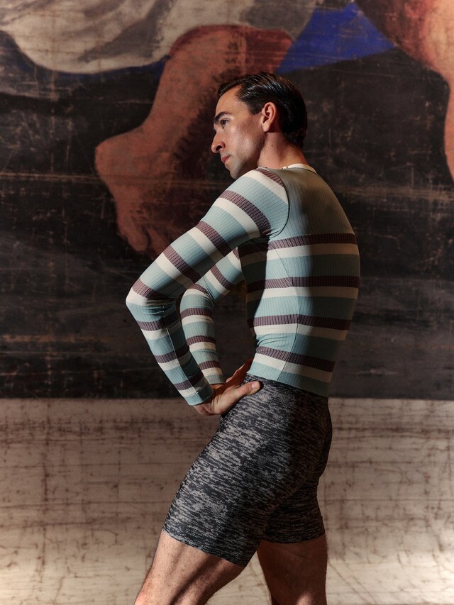 chanel_ft-htsi_le-train-bleu_vivek-vadoliya_300dpi