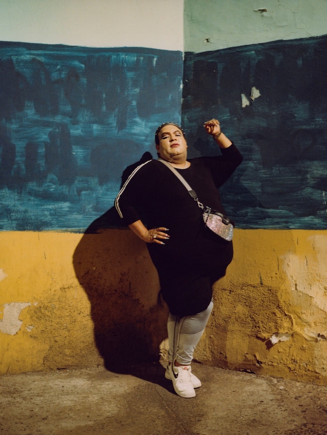 Tambi&#233;n Somos Mujeres by Constanze Han