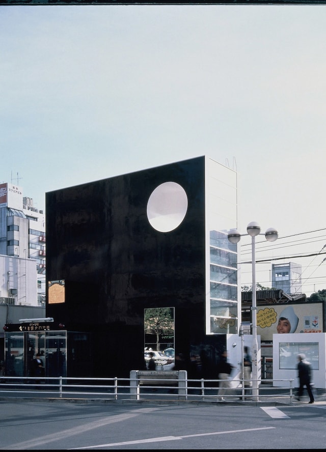 Chofu Police Box, Kazuyo Sejima, Tokyo, 1994 – 2008
