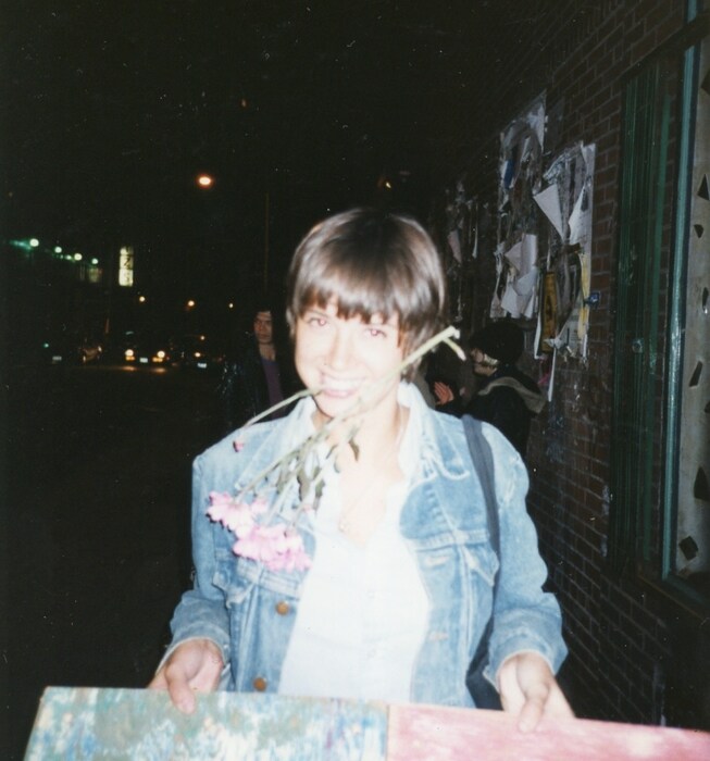 Chan Marshall (Cat Power) standing outside of Max Fish