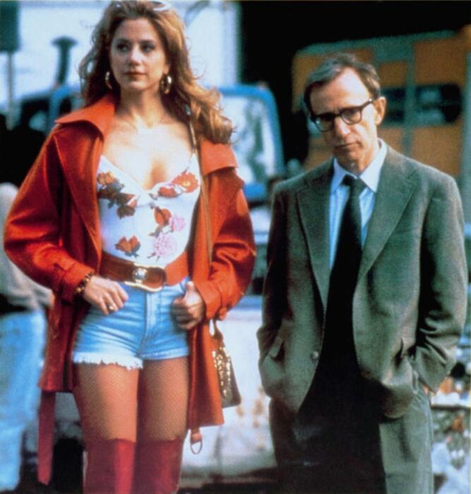 MIra Sorvino in Mighty Aphrodite (1995)