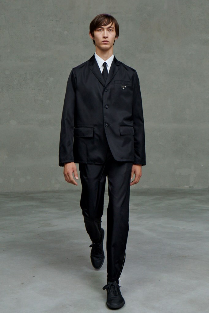 Prada_SS21_Show_Lookbook_14_16x10_300dpi_RGB