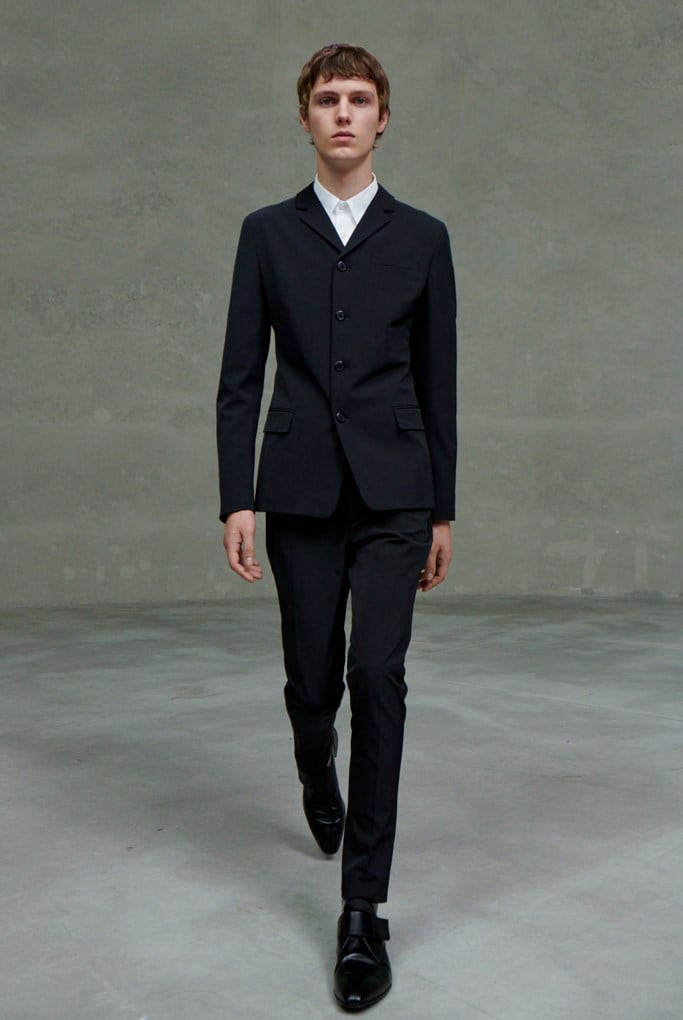 Prada_SS21_Show_Lookbook_1_16x10_300dpi_RGB