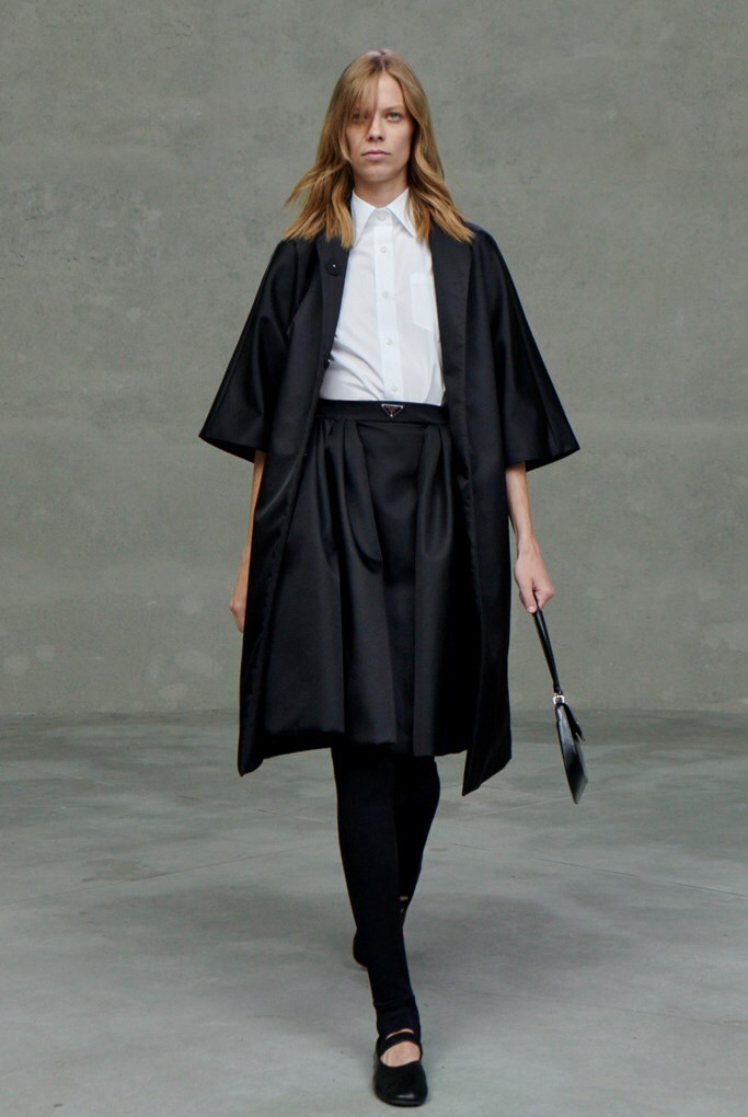 Prada_SS21_Show_Lookbook_24_16x10_300dpi_RGB