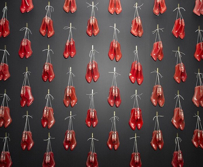 Cobblers moulds matching Christian Louboutin red soles