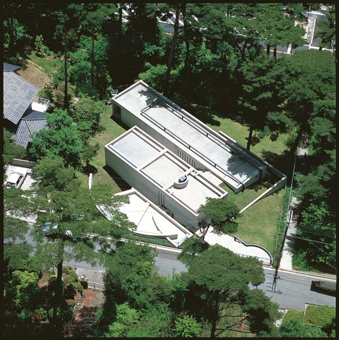 Koshino House, Ashiya, 1981-1984 - photo by Shinke