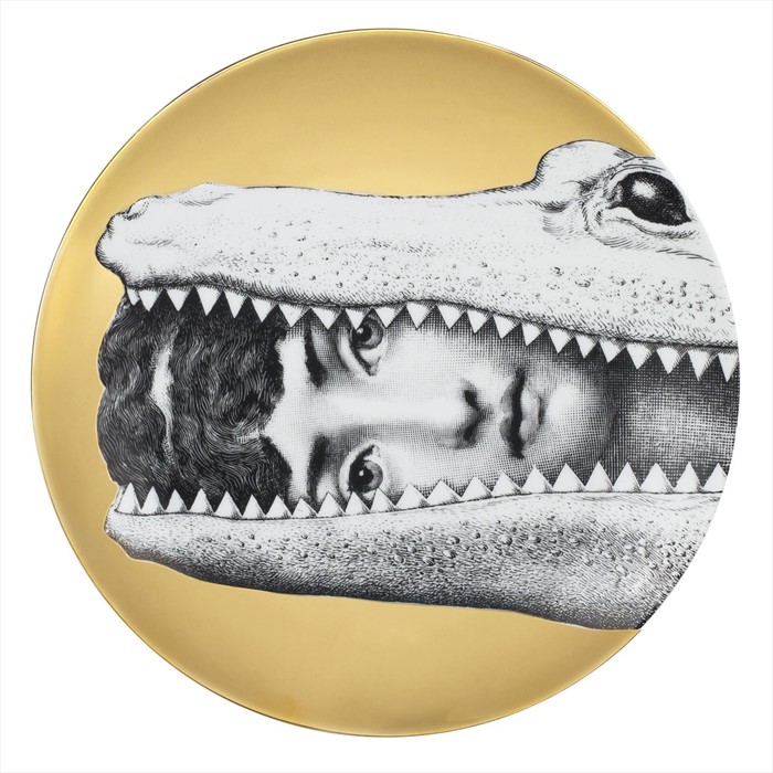 Plate in porcelain by Fornasetti