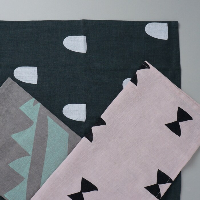 Linen Napkins 2 Hi Res