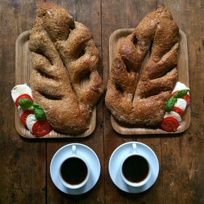 &#169; @symmetrybreakfast