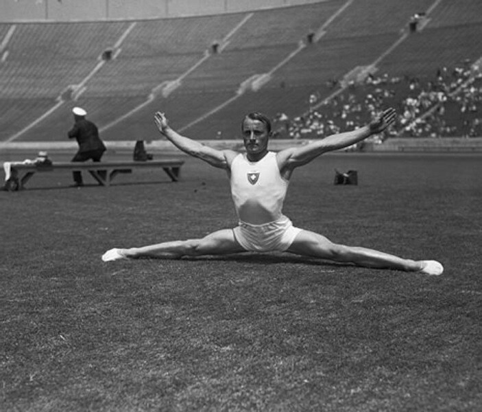 Swiss gymnast Georges Miez at the 1932 Olympic in Los Angele