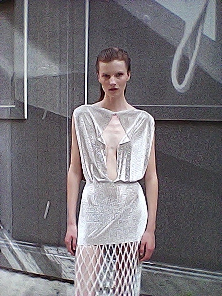 Fashion Week Through a Flip Phone