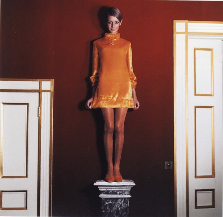 Twiggy at 8 Pelham Place by Cecil Beaton, 1967