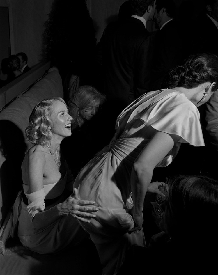 Naomi Watts and Lucy Liu, LA, 2000, photo credit L