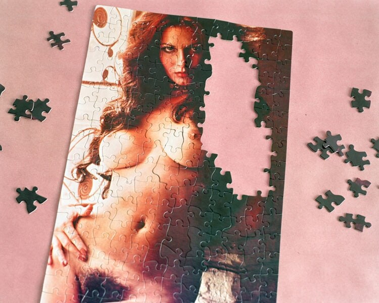 She (200 Pieces), 2011