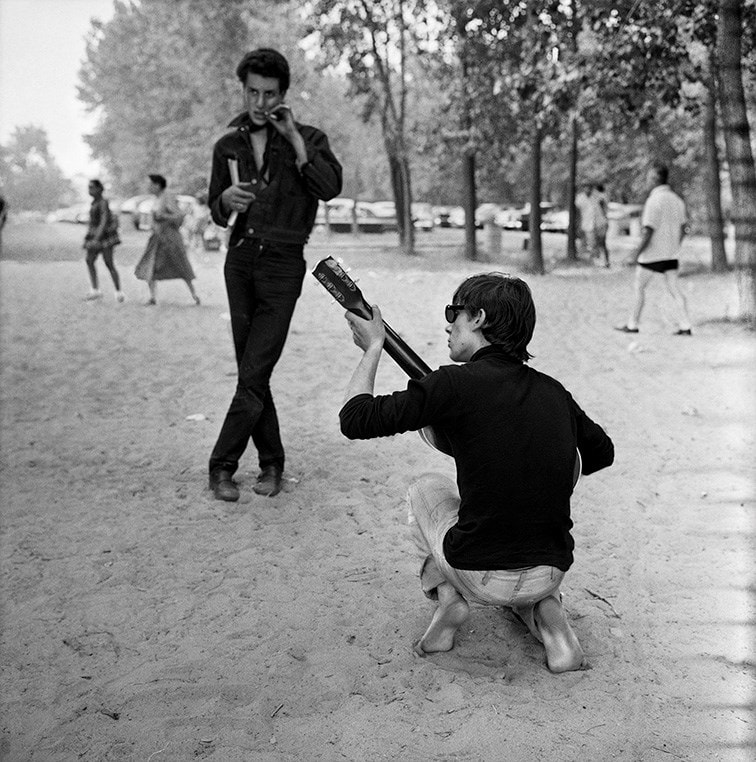 Dancing in the Sand, Ohio, 1958, photo credit Larr