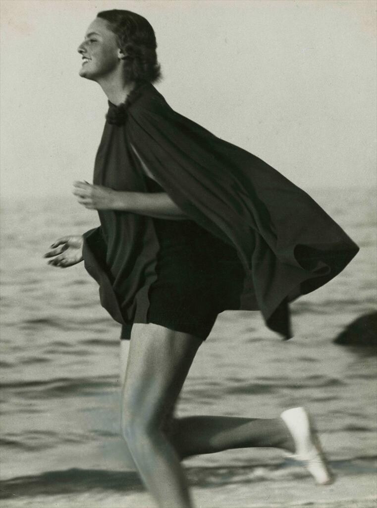 Lucile Brokaw, 1933