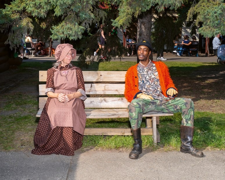 ManII04_COV4_AlecSoth_EllieGraceCumming_12