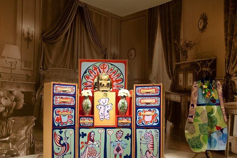 Grayson Perry Trunk created by the Louis Vuitton Asni&#232;res at
