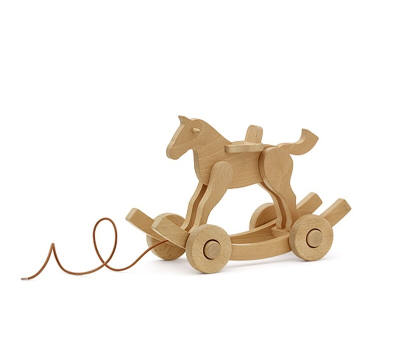 Cheval &#224; roulettes Spirit (Spirit pull-along horse)