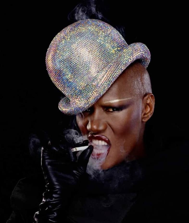 Grace Jones, v magazine, Janvier 2008