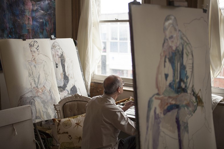 Howard Tangye in his studio