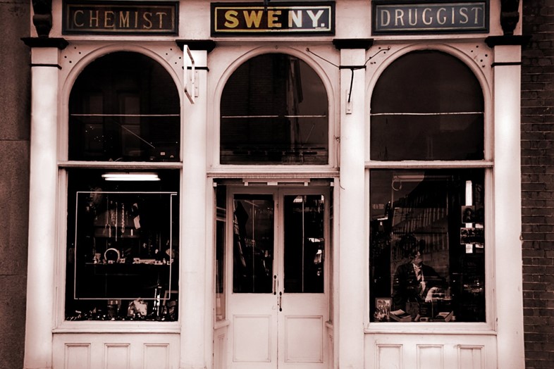 Sweny&#39;s on Lincoln Place in Dublin