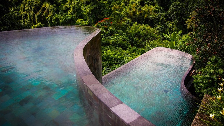 Tiered infinity pool at Hanging Gardens Ubud&#160;in Bali, Indone