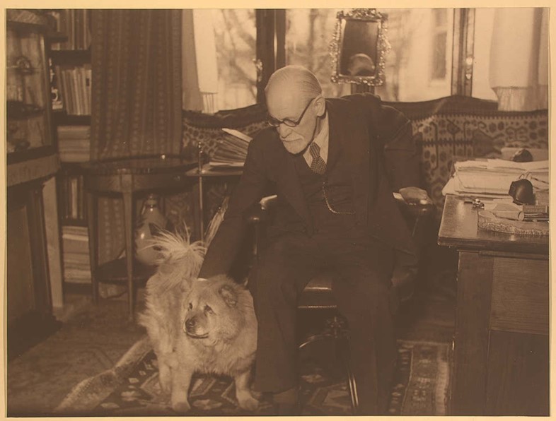 Sigmund Freud and his Chow Jofi