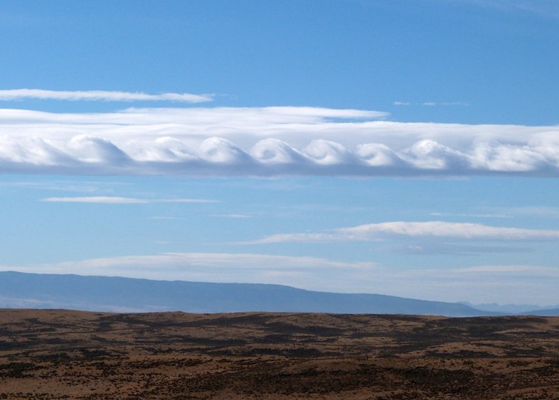 A Kelvin-Helmholtz formation over Casper, US