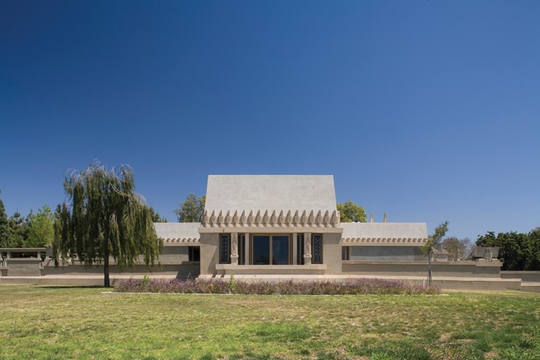 Hollyhock House, Los Angeles (1917–21), detail of living roo