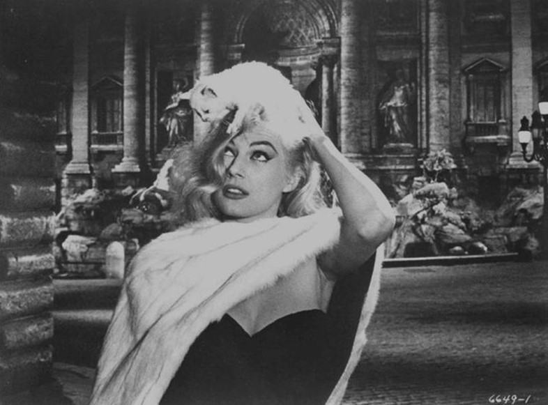 Anita Ekberg in La Dolce Vita (1960)