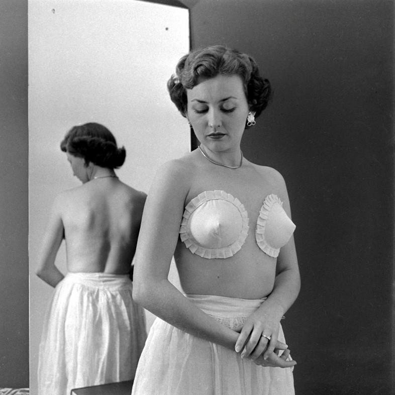 &#39;Poses,&#39; an adhesive, strapless brassiere