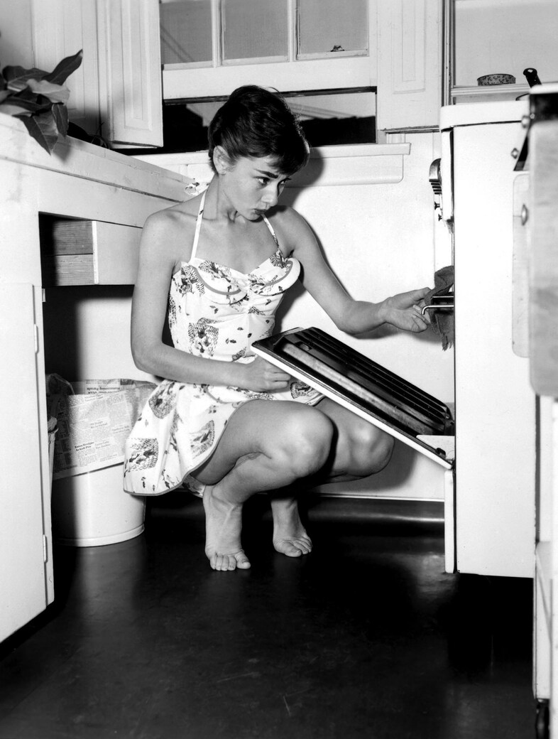 Audrey Hepburn in the kitchen