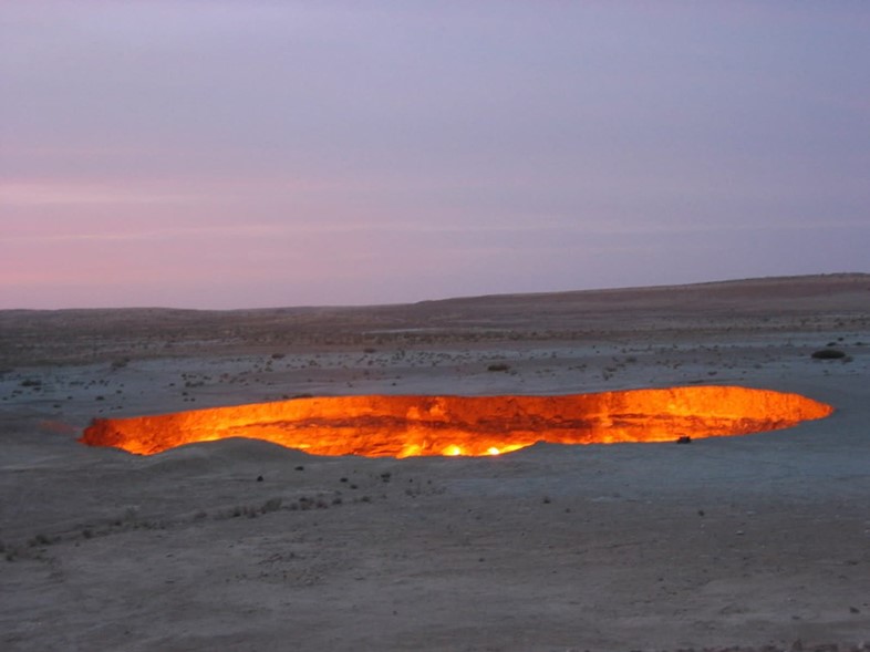 Gate Of Hell In Turkmenistan