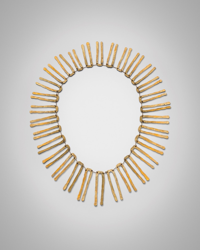 Alexander Calder, Brass Necklace, c. 1940, bass wi