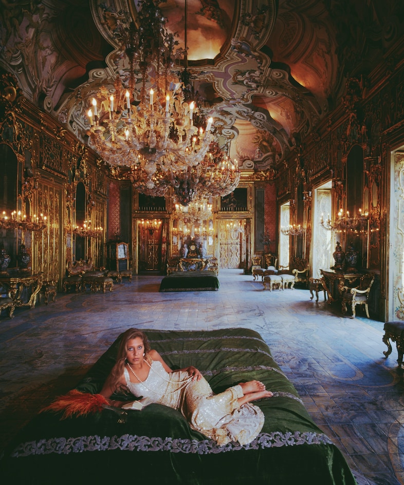 Slim Aarons: Women by Slim Aarons, text by Laura Hawk 