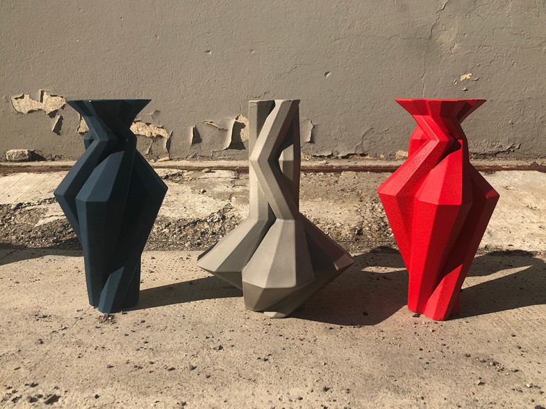 Blue-Grey-and-Red-Fortress-vases