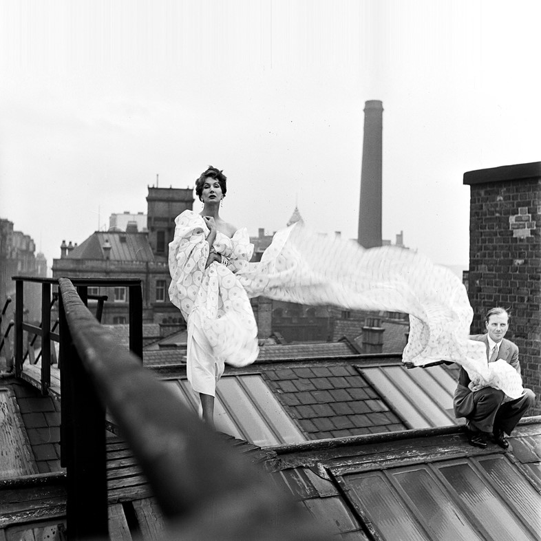 Barbara-Goalen-on-the-roof-of-Whitworth-&amp;-Mitchell