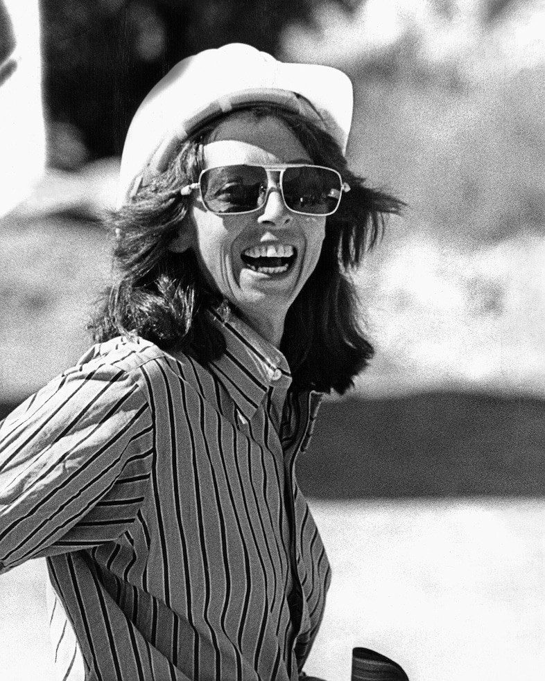 RGB_JeanneClaude_Rifle_1972