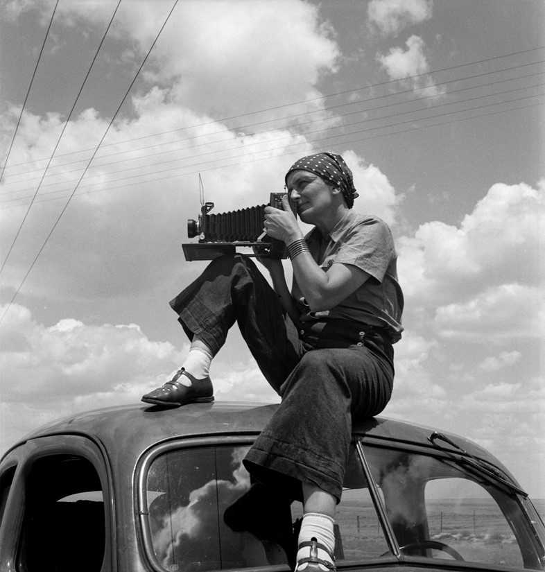 6. Dorothea Lange in Texas on the Plains, ca. 1935