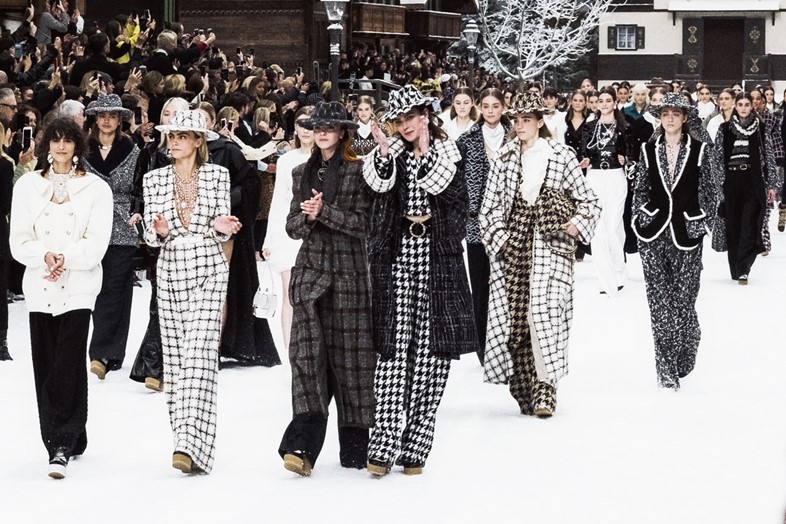 Chanel AW19 Karl Lagerfeld Last Show