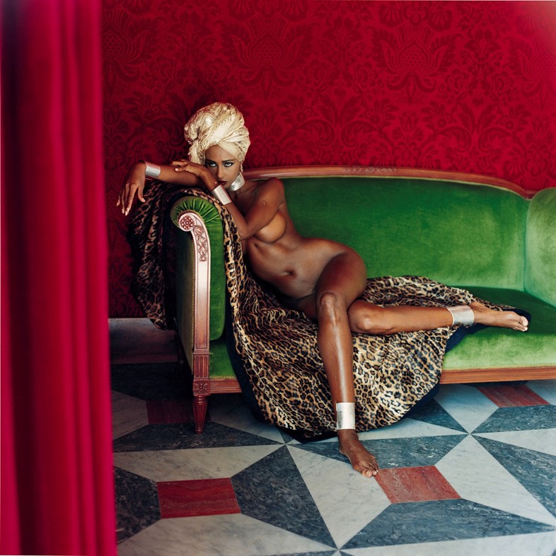 4_Helmut Newton_Iman_American Vogue_Hotel Negresco