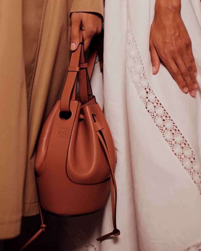 Loewe SS20 Paris Jonathan Anderson Backstage Paul Phung PFW
