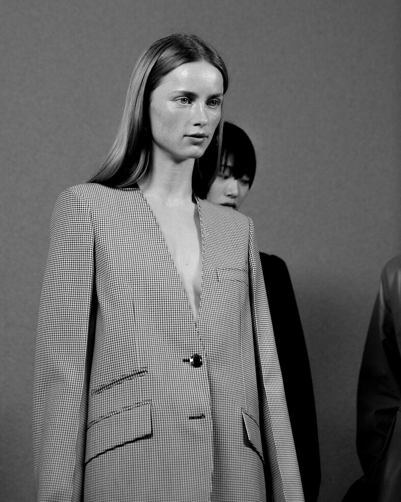 Givenchy Clare Waight Keller 90s Spring/Summer 2020 Paris