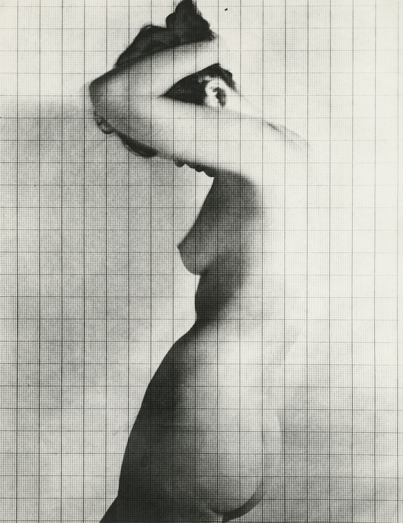 11_Erwin Blumenfeld_Nude Under Grid, New York, 195