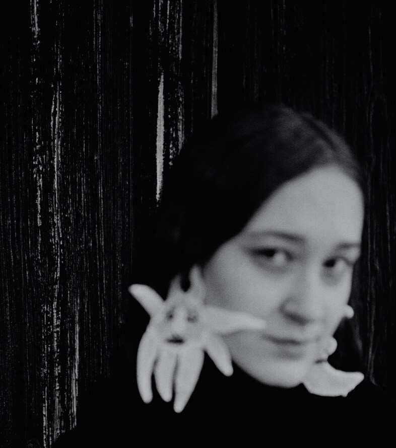 Alice Hualice Alisa Gorshenina artist Jack Davison