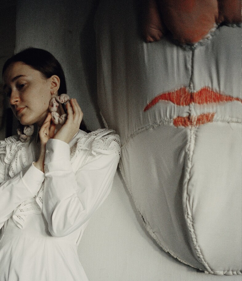 Alice Hualice Alisa Gorshenina artist Jack Davison