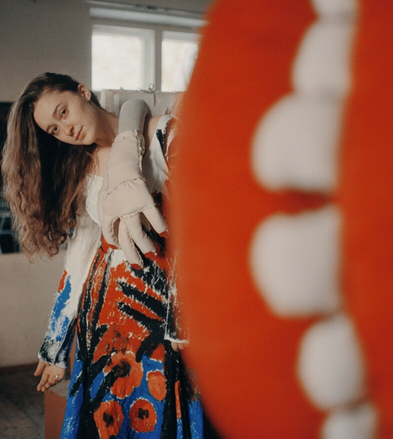 Alice Hualice Alisa Gorshenina artist Jack Davison