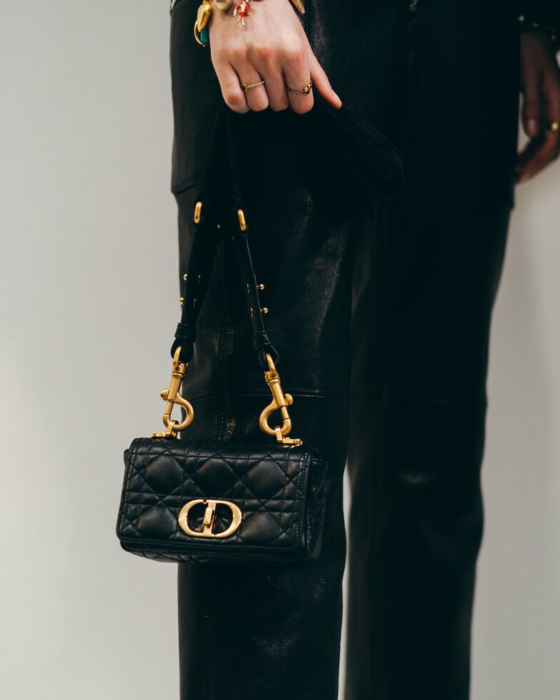 DIOR_READY TO WEAR_AUTUMN-WINTER_2020-2021_BACKSTA
